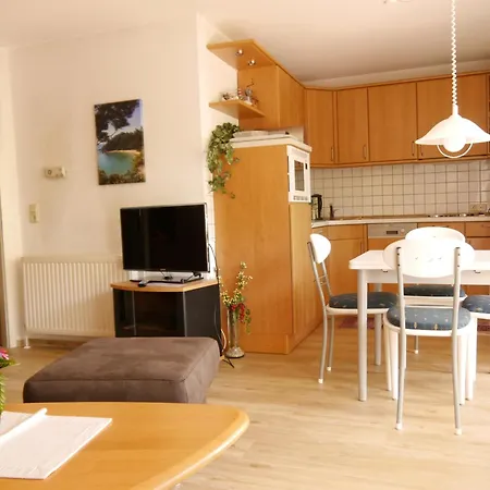 Birkenstrasse 6i Whg 03 * Zingst